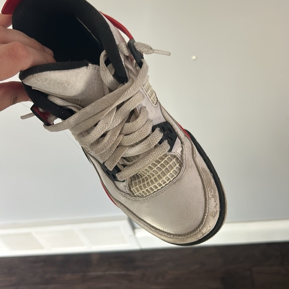 Nike Air Jordan 4 Retro - Picture 3 of 5